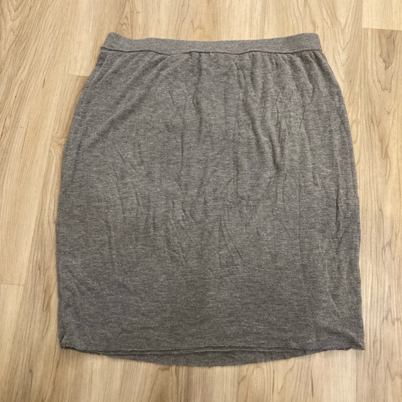 Aritzia Community Skirt - Picture 1 of 6